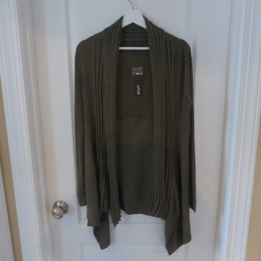 APT. 9 Comfy Light Coverup Sweater
